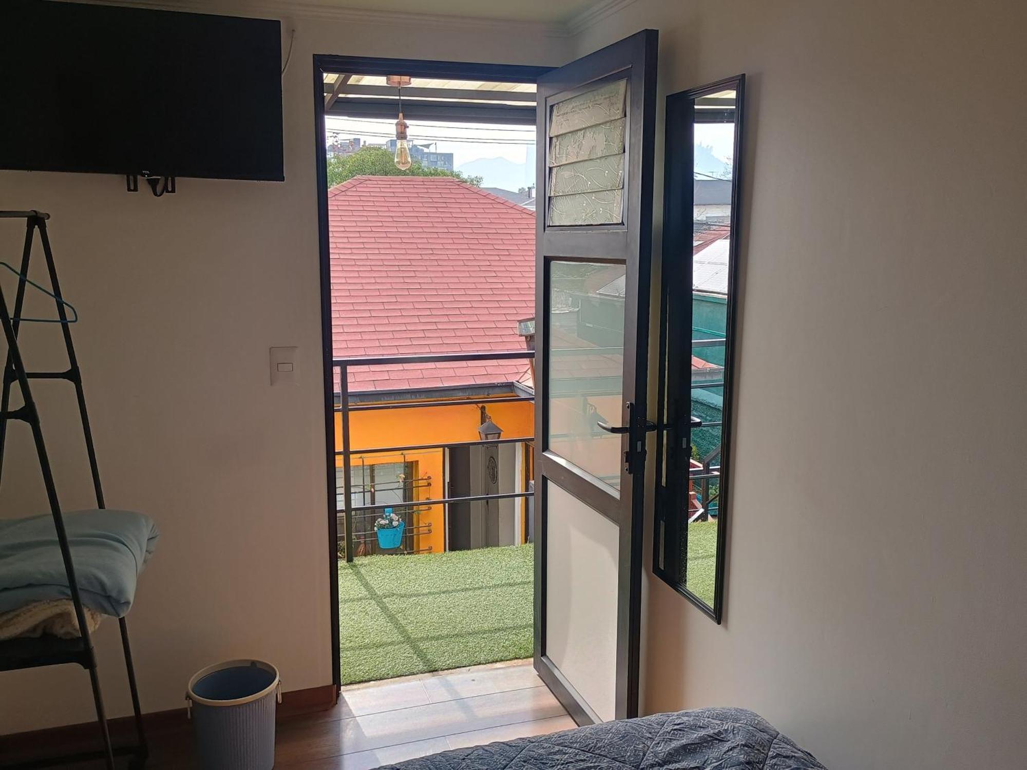 Hostal La Casa Del Puente Σαντιάγκο Εξωτερικό φωτογραφία